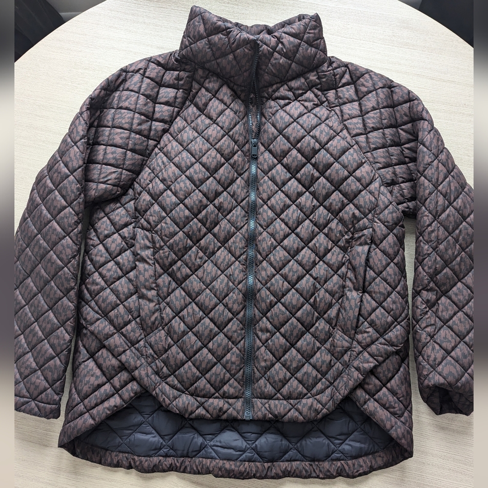 Athleta Whisper Featherless Jacket in Cording Texture Brown